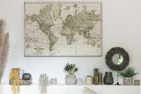 Worldmap Metal White/Khaki